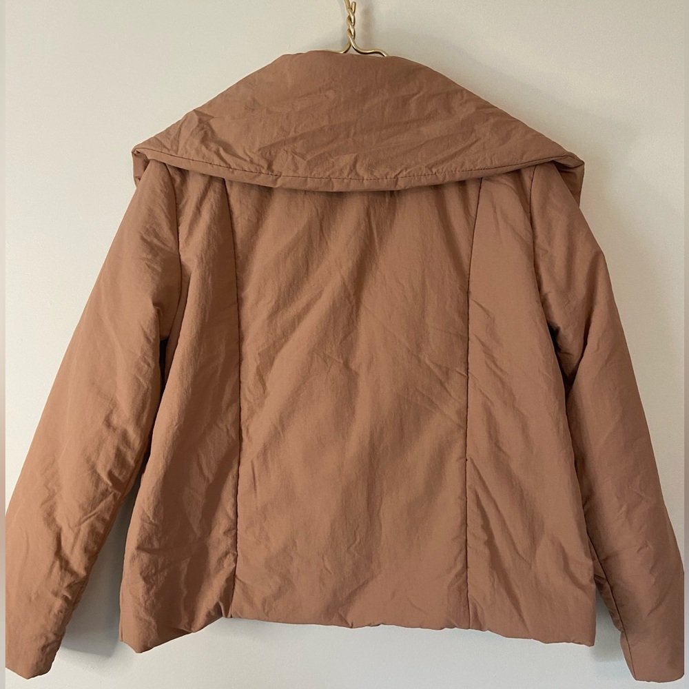 Collared puffer coat - Picture 3 of 4